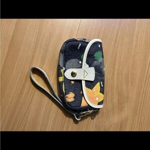 Stylish Multicolor Wristlet Clutch